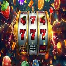 Mobile app interface showing live football odds and casino games